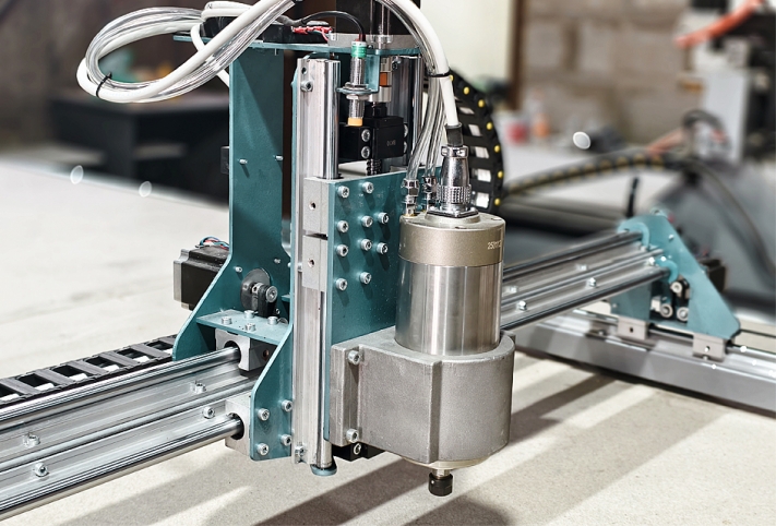 Станок для домашней мастерской CNCHOME V2 1500х1000 - СТИПЛАЙН