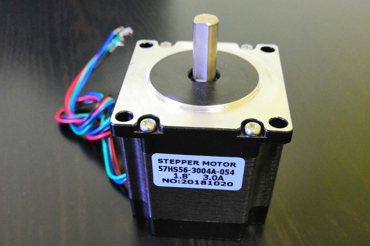 Шаговый двигатель 57H56Н3004A 57 мм (NEMA 23) - комплектующие к ЧПУ SteepLine
