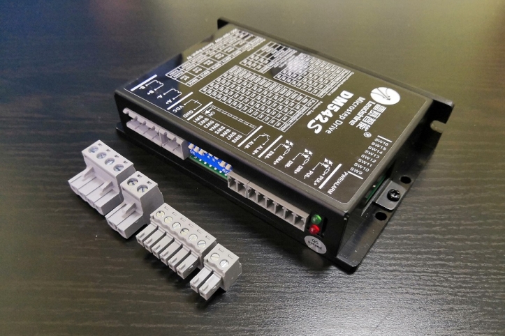 Цифровой драйвер DM 542S Leadshine шагового двигателя  - комплектующие для ЧПУ SteepLine